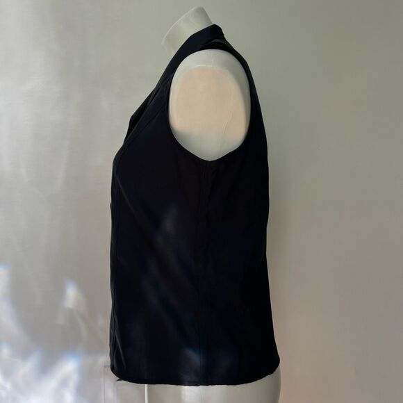 Calvin Klein Non Iron sleeveless button down - Picture 3 of 5